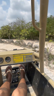 Arianny Tenorio feet photo thumbnail