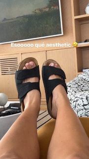 Arianny Tenorio feet photo thumbnail
