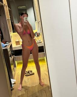 Arianny Tenorio feet photo thumbnail