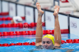 Ariarne Titmus feet photo 14