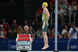 Ariarne Titmus feet photo 17