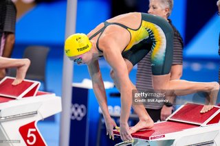 Ariarne Titmus feet photo 14