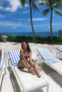 Ariel Martin feet photo 4