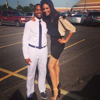 Ariel Meredith feet photo 16