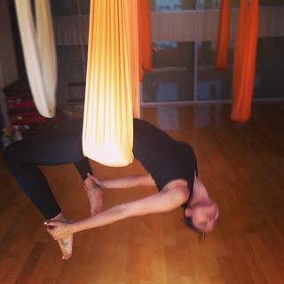Ariel Meredith feet photo 12