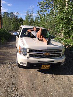 Ariel Tweto feet photo thumbnail