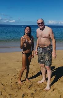 Ariel Tweto feet photo thumbnail
