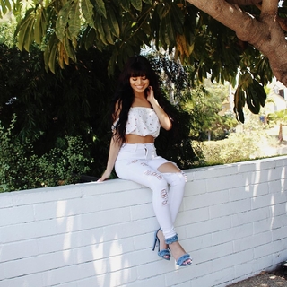 Ariel Yasmine feet photo 15