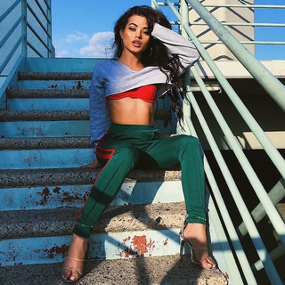 Ariel Yasmine feet photo 3