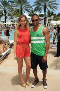 Arielle Kebbel feet photo thumbnail