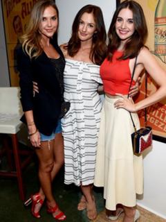 Arielle Kebbel feet photo thumbnail