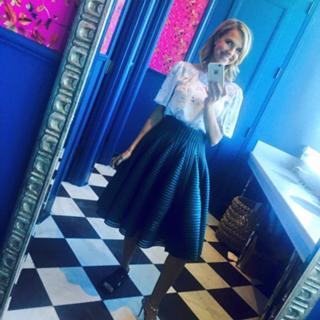 Arielle Kebbel feet photo thumbnail