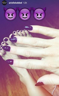 Arielle Kebbel feet photo thumbnail