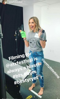 Arielle Kebbel feet photo thumbnail
