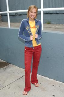 Arielle Kebbel feet photo thumbnail