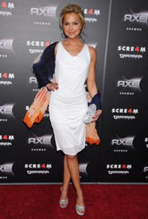 Arielle Kebbel feet photo thumbnail