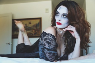 Arielle Vandenberg feet photo 16