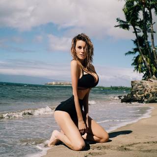 Arielle Vandenberg feet photo 2