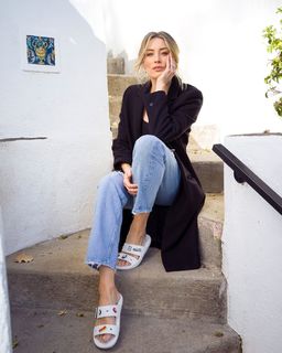 Arielle Vandenberg feet photo 10