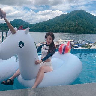 Arin feet photo 14