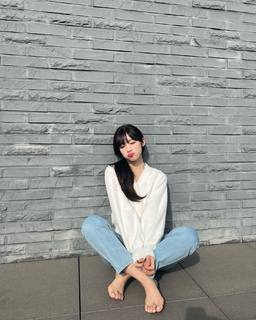 Arin feet photo 10