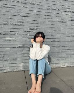 Arin feet photo 8