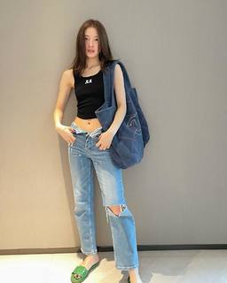 Arin feet photo 15