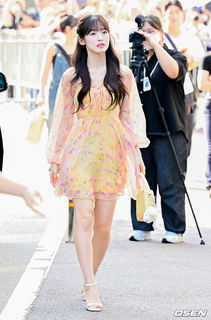 Arin feet photo 8