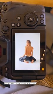 Arina Postnikova feet photo thumbnail