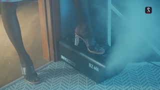 Arina Postnikova feet photo thumbnail