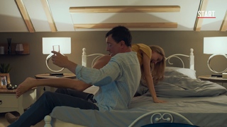 Arina Postnikova feet photo thumbnail