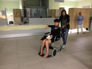 Arisa feet photo thumbnail