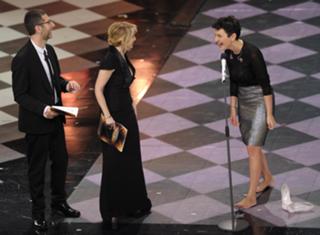 Arisa feet photo thumbnail