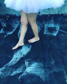 Arisa feet photo thumbnail