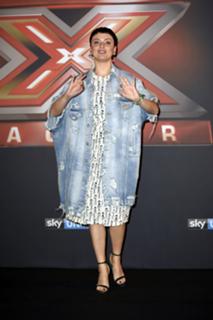 Arisa feet photo thumbnail