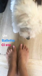 Arisa feet photo thumbnail