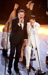 Arisa feet photo thumbnail