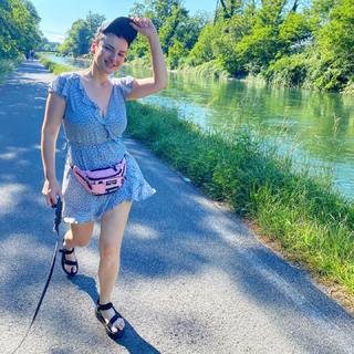 Arisa feet photo thumbnail