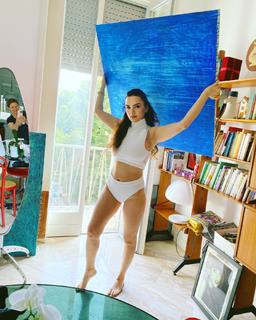 Arisa feet photo thumbnail