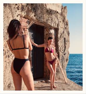 Arisa feet photo thumbnail