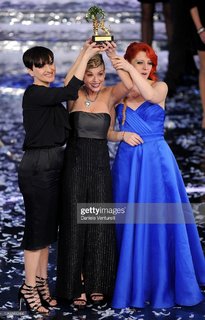 Arisa feet photo thumbnail