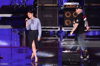 Arisa feet photo thumbnail