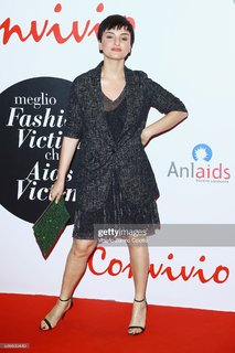 Arisa feet photo thumbnail