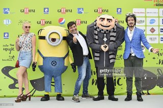 Arisa feet photo thumbnail