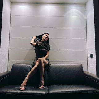 Arisa feet photo 2