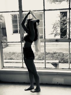 Arisa Komiya feet photo 2