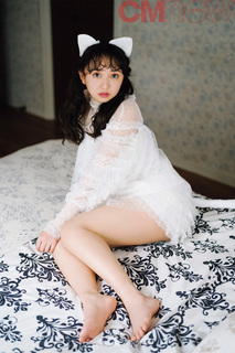 Arisa Komiya feet photo 9