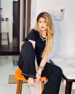 Arishfa Khan feet photo 10