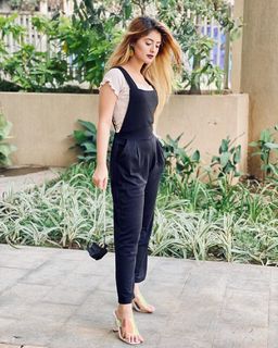 Arishfa Khan feet photo 4
