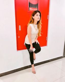Arishfa Khan feet photo 19